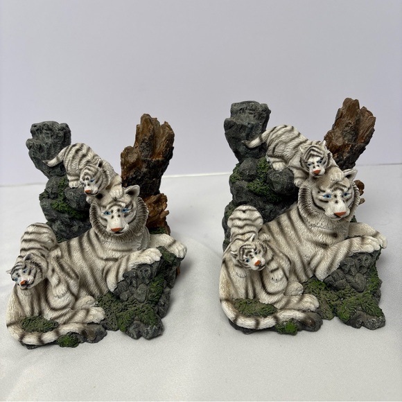White Tiger‎ Bookends - Picture 1 of 16